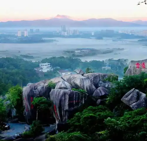 忘记三亚吧,这才是海南最该去的地方
