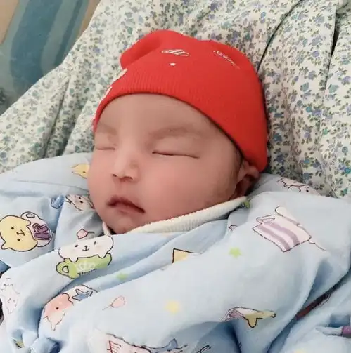 2021开年6位星二代被公开有的含着金钥匙,有的父母已反目