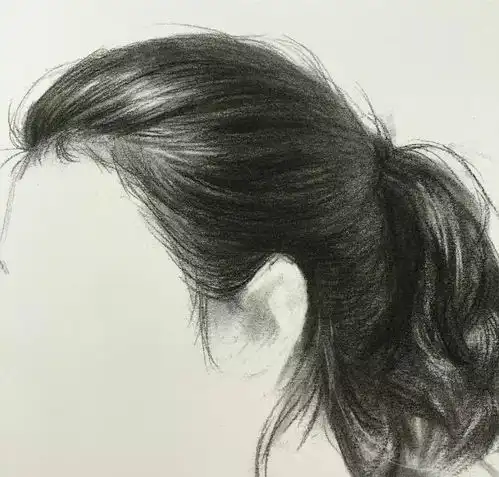 悦红英美术百分之九十的人认为头发往往是素描的硬伤,你的画好了嘛
