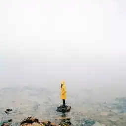 三亚会议姑娘旅行只用了一个姿势