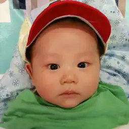 还记得你第一眼看到宝宝的心情吗是哭,是笑还是
