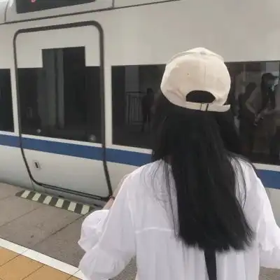 女头太阳会突然落山月亮也会女生头像我要个性网