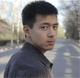 他是90后实力派演员,凭借一部戏人气爆红,现成最有魅力的型男