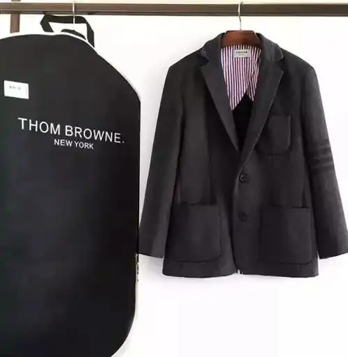 永恒经典,低调内敛有品位黑白灰的百变魅力,没人能比thombrowne男人衣柜不可或缺的一件西装仅288包