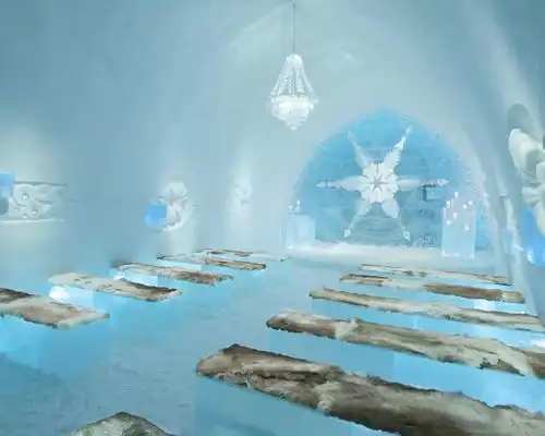 北极圈以北200km,置身冰雪奇缘遇见icehotel