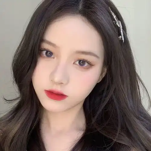 ins超好看小姐姐头像