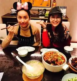 唐嫣的闺蜜早就不是杨幂了,而是她,来头还不小
