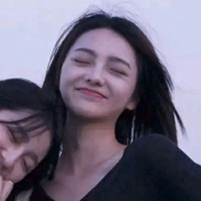 闺蜜头像你找到那个满眼是你的女女生头像我要个性网