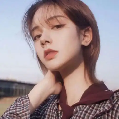 最能说谎的4大星座女,善于伪装自己,偏偏颜值还非常高