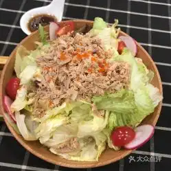 硬货西班牙海鲜饭bhgmall店的芥末金枪鱼沙拉好不好吃用户评价口味怎么样北京美食芥末金枪鱼沙拉实拍图片大众点评