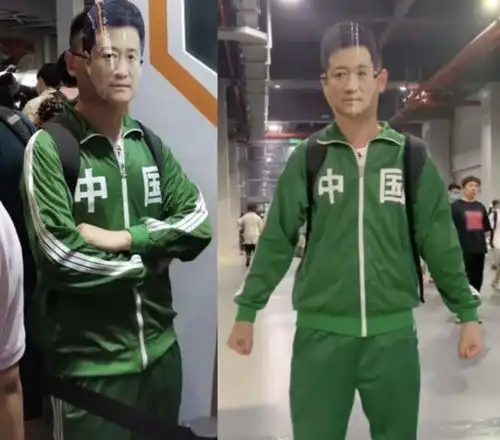 吴京的清醒,让他成了全中国最好用的表情包,打了谁的脸
