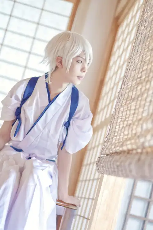 刀剑乱舞鹤丸国永cosplay,还是喜欢他