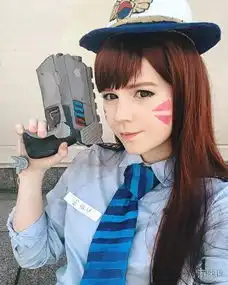 欧美小姐姐cos守望先锋d.va甜美画风令人心动