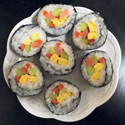 紫菜包饭的做法紫菜包饭怎么做点点美食的菜谱