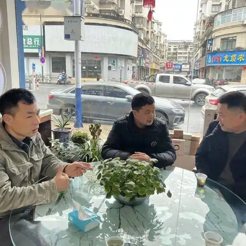 岁寒情更深开化县教育系统开展春节走访慰问活动