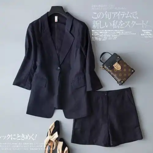 面试官那位不会穿衣服的同学,请你出去选择