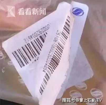 蛋糕竟能砸断砖头超市没过期,消费者保存不当
