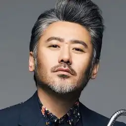 陈昱霖ins被扒出,经常乘私人飞机旅行,晒豪表豪包像小富婆