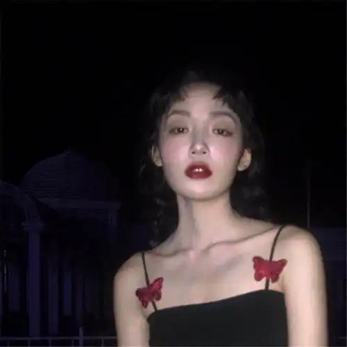 有没有日系看起来很干净的头像,类似下面这种最好是剧照