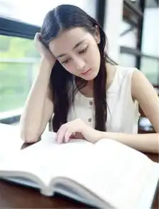 盘点有超长名字的明星,热巴有9个字,而她的全名一口气读不完