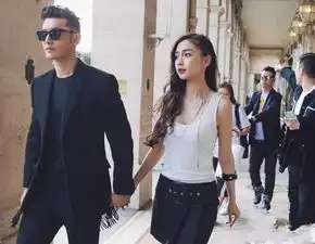 中餐厅黄晓明画风跑偏变乖乖,baby允许了吗