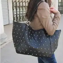 小刘莉喜欢的宝贝杂志