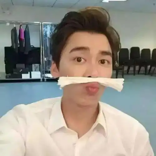 头像不要以为和你熟悉的人会善待你有时候他们比陌生人还要可怕
