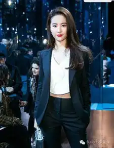 别有韵味的lady都爱这件迷人西装值得买