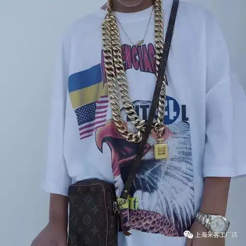 长这么大,你可能还没一个9岁小孩会穿衣服