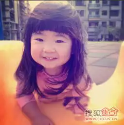 探班今年的央视中秋晚会,小苹果是彻底火火火火了,还有grace姐
