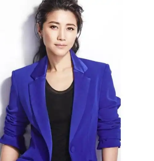 她曾8度封后仅次章子怡,今人气甚至不如小鲜肉,娱乐圈怎么了