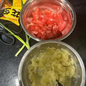 吃过的都说好你试过番茄土豆泥螺蛳粉吗