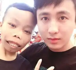 快手散打哥为啥不肯抛弃陈山,得知原因后,网友有情有义
