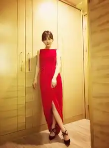 潘玮柏吴昕互换头像就凭吴昕穿搭造型这么美,怎么就不能被翻牌