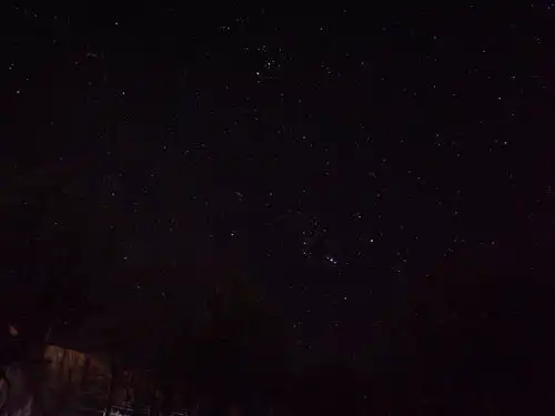 目前大学,想买一个能够拍星空的相机,希望不要太贵,平民级就好,各位大佬有什么推荐吗