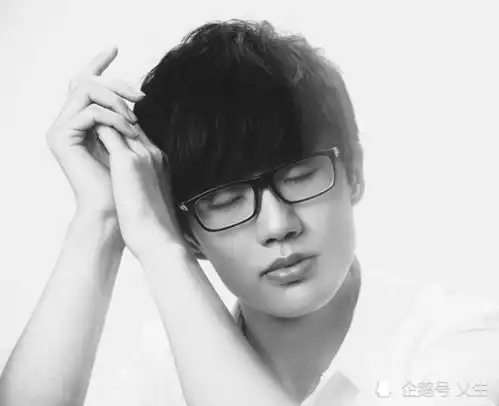 难道是因为许嵩要出新专辑了,谁着急了许嵩被黑也是挺惨的