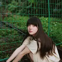 清新亮丽的文艺青年头像唯美好看的2b青年头像