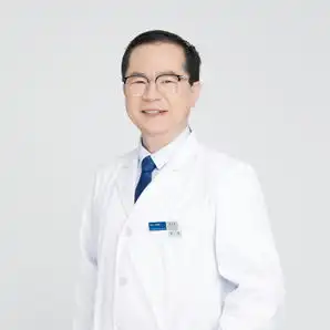 爱尔眼科天津地区副总院长主任医师博士生导师闵寒毅