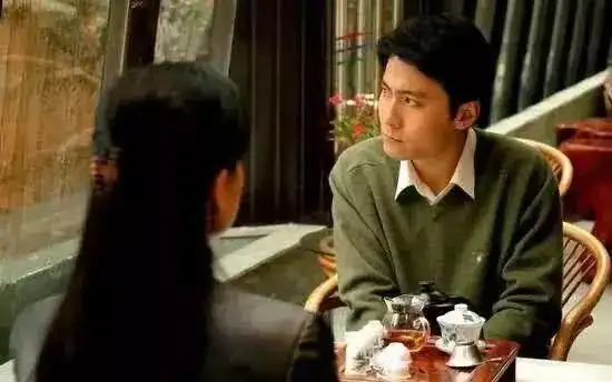 他娶了情深深雨蒙蒙最美女演员,儿子都已经是12岁的帅哥了