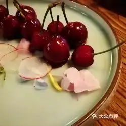 哈布果火腿咖啡吧的樱桃鹅肝好不好吃用户评价口味怎么样郑州美食樱桃鹅肝实拍图片大众点评