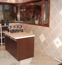瓷砖炫出卫浴间的主题图