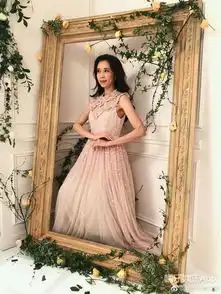 郭德纲怒摔剧本江若琳公布婚讯后再秀恩爱