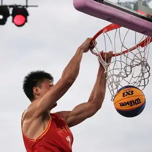 首胜中国男子三人篮球击败塞尔维亚