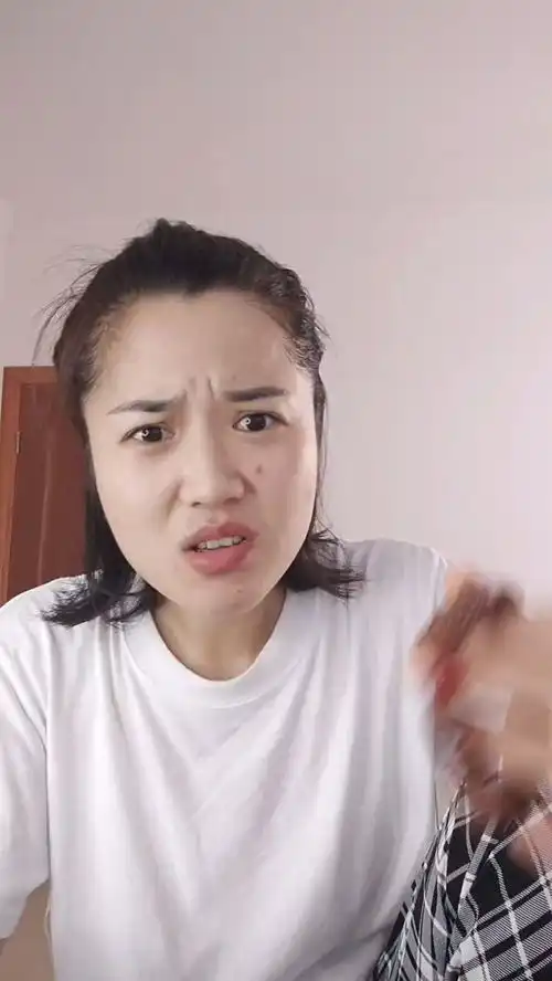 是否还记得,自己干过自己感觉最恶心的事情搞笑段子