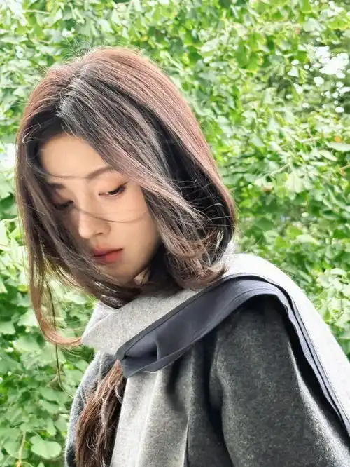 鞠婧祎式氛围感头像,怎么拍
