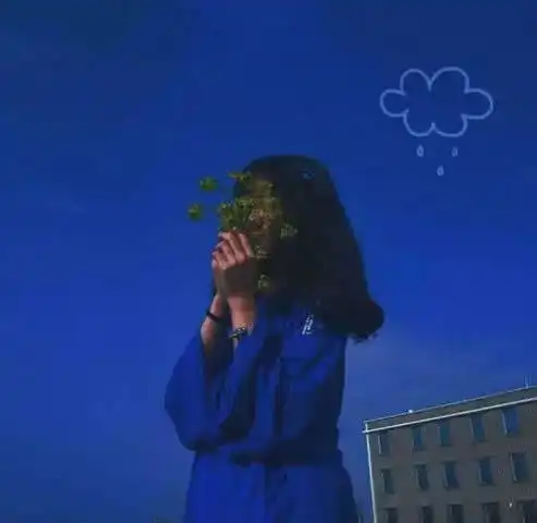 ins高冷女生头像我可以对所有人冷落,但唯独对你是温暖