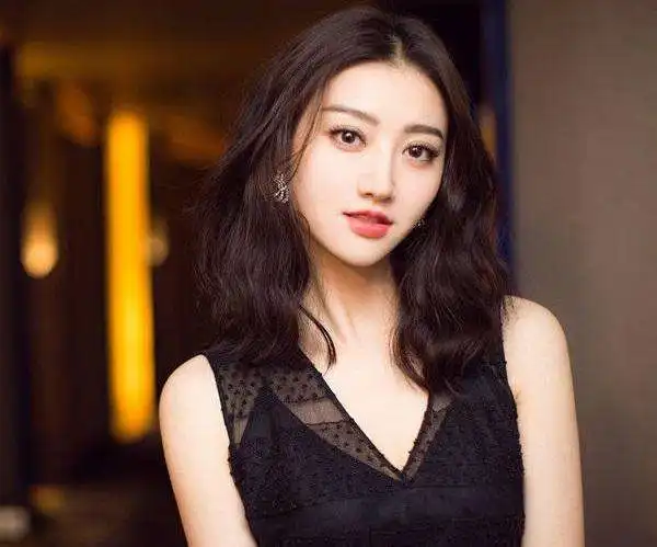 景甜发微博卖佳县大枣,喜提景美枣甜称号点赞网易订阅