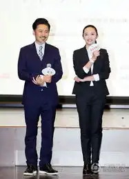 姚晨离婚律师被吴秀波欺负坦言对儿子歉疚