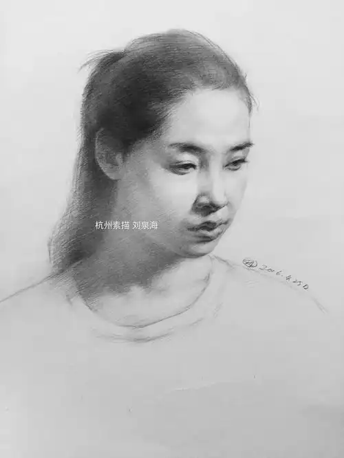 吴越名师刘泉海毕业于中国美院雕塑系的教学校长,学生们的良师益友