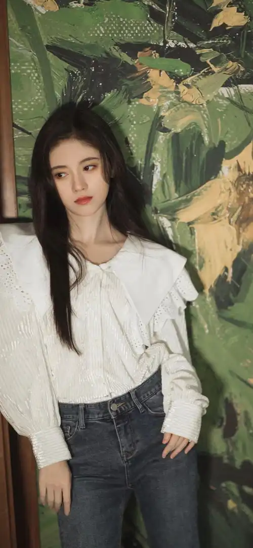 明星头像壁纸丨鞠婧祎